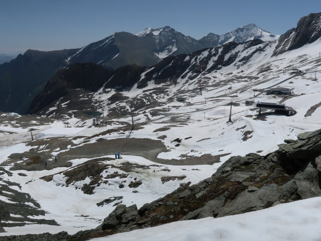 von der Schmiedingerscharte Richtung Osten (14. Juni)