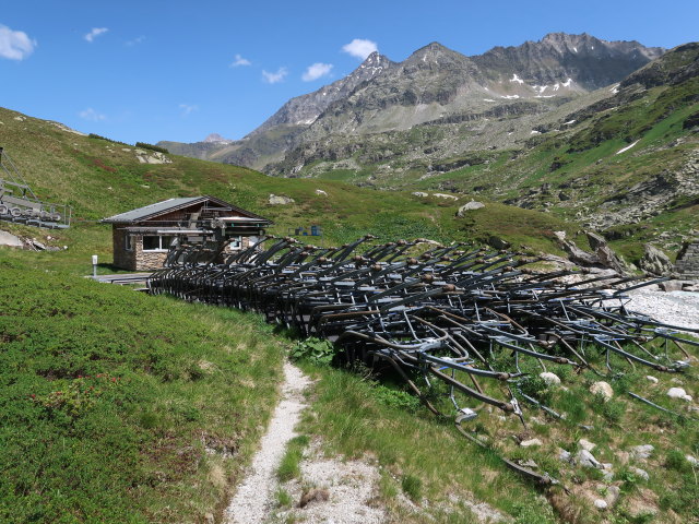 Talstation der Tauernmoosbahn, 2.052 m (15. Juni)