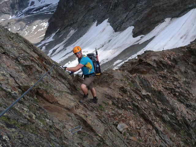 Aaron zwischen Aperem Madatschjoch und Kaunergrath&uuml;tte (28. Juni)