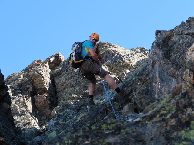 Aaron am Verpeilspitze-Normalweg (29. Juni)