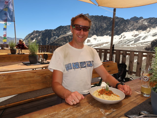 Ich bei der Kaunergrath&uuml;tte, 2.817 m (29. Juni)