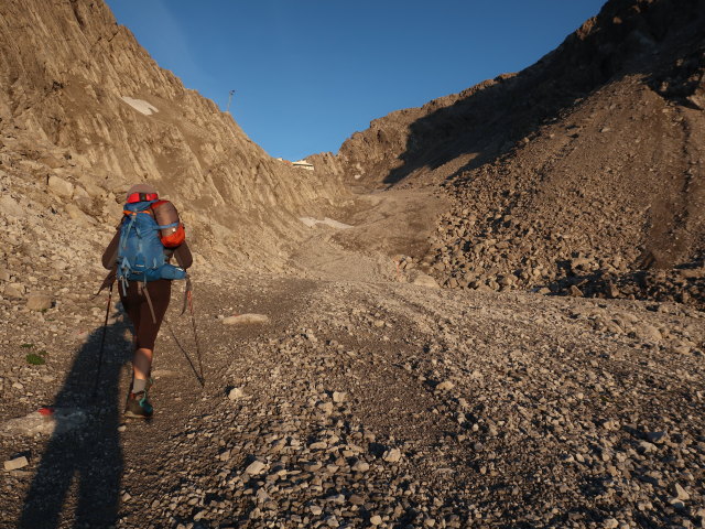 Angela zwischen Valfagehrjoch und Mittelstation der Vallugabahn (20. Juli)