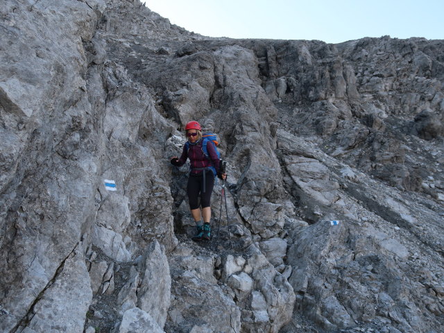 Angela zwischen Mittelstation der Vallugabahn und Stuttgarter H&uuml;tte (20. Juli)