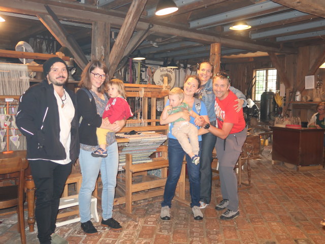 Manuel, Hannelore, Ella, Nils, Sabine, Ursa und ich im lebendigen Museum