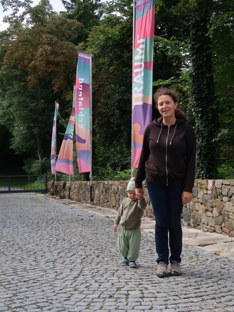 Nils und Sabine in der Ausstellung 'Tr&auml;ume ... tr&auml;umen'
