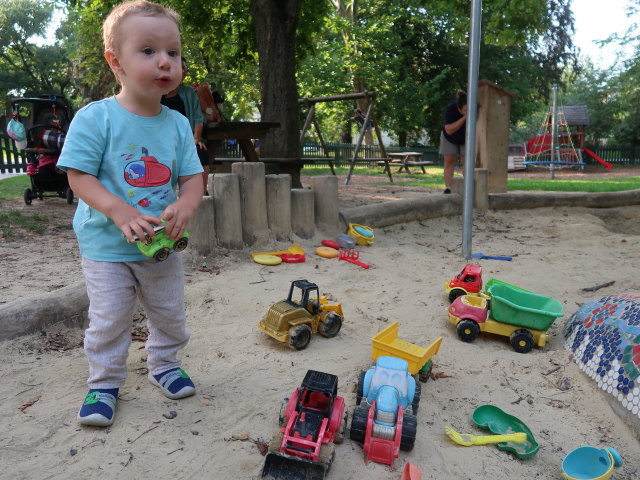 Nils am Erlebnisspielplatz Schloss Wolkersdorf