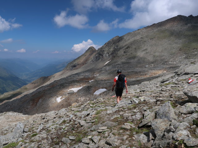 Ronald zwischen Goldbergtauernkopf und Fraganter Scharte (9. Aug.)