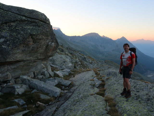 Ronald am Duisburg-Hannover-Weg zwischen Duisburger H&uuml;tte und Feldseescharte (10. Aug.)
