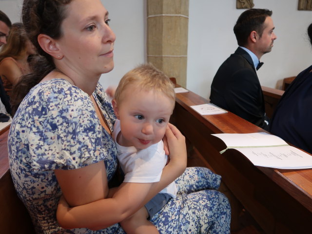 Sabine und Nils in der Pfarrkirche Payerbach, 483 m