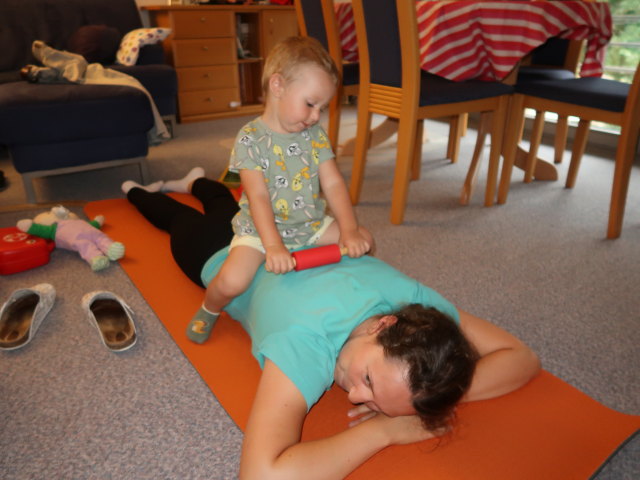 Nils und Sabine in unserer Wohnung