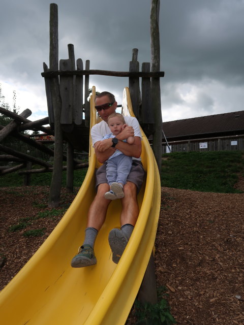 Ich und Nils im Abenteuergarten