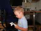Nils im Haus meiner Eltern (2. Sep.)