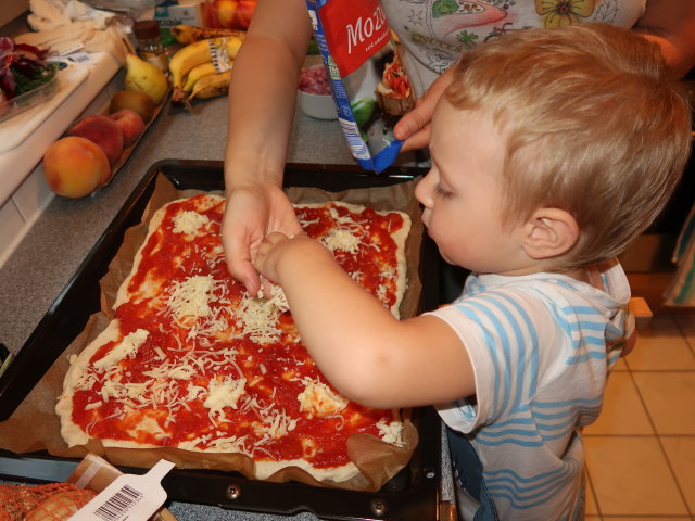 Nils und Sabine in unserer Wohnung