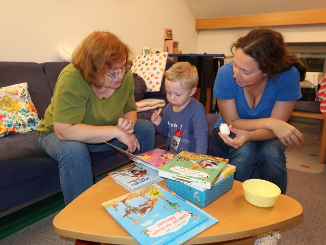Brigitte, Nils und Sabine in unserer Wohnung