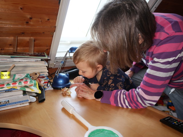 Nils und Mama im Haus meiner Eltern (20. Okt.)