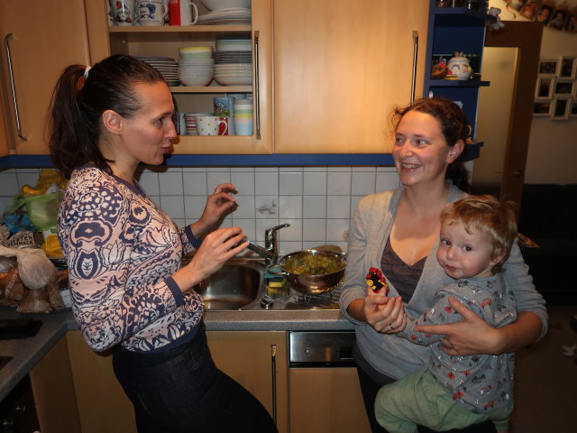 Ursa, Sabine und Nils in unserer Wohnung