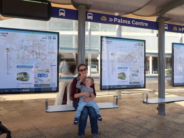 Sabine und Nils am Aeroport de Palma, 8 m (12. Nov.)