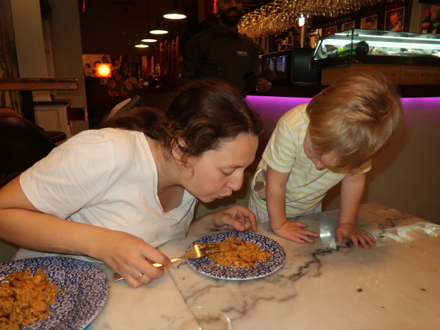 Sabine und Nils im Restaurant Quina Creu in Palma (12. Nov.)