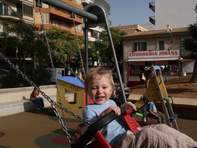 Nils auf der Pla&ccedil;a Mallorca in Inca (13. Nov.)