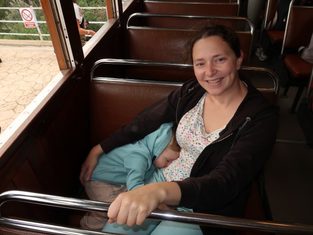 Nils und Sabine in der Estaci&oacute; d'Mirador Pujol d'en Banya (14. Nov.)