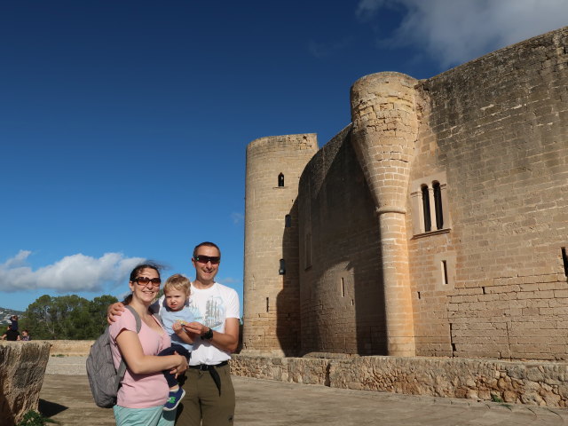 Sabine, Nils und ich im Castell de Bellver in Palma (15. Nov.)
