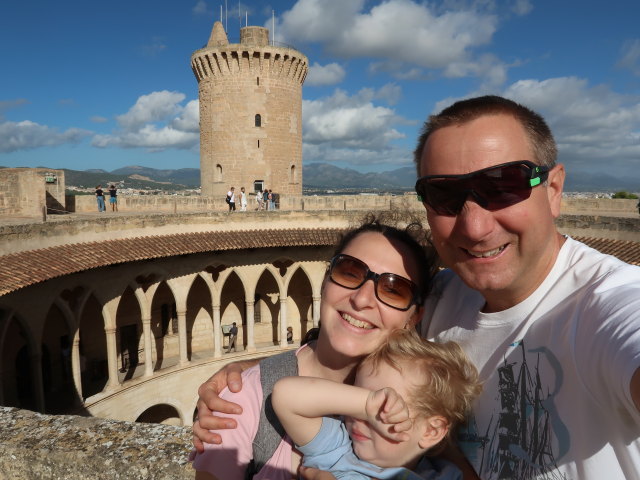 Sabine, Nils und ich im Castell de Bellver in Palma (15. Nov.)