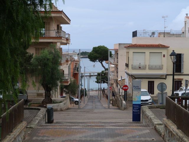 Carrer de Crist&ograve;fol Colom in Porto Cristo (17. Nov.)
