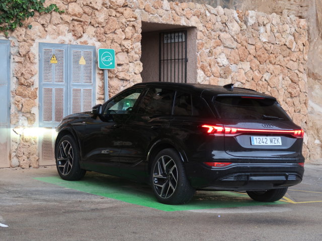 Coves de Art&aacute; in Canyamel (20. Nov.)