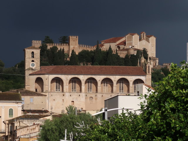 Esgl&eacute;sia de la Transfiguraci&oacute;n del Se&ntilde;or in Art&agrave; (21. Nov.)