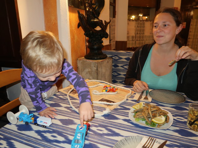 Nils und Sabine im Restaurant El Rey de La Tapa in Sineau (21. Nov.)