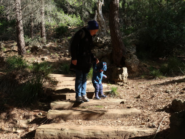 Sabine und Nils im Reserva Park Puig de Galatz&oacute; (22. Nov.)