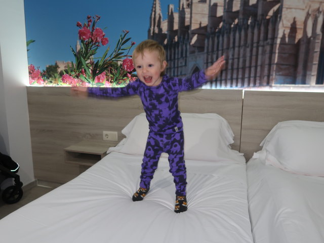 Nils im Hotel Nura Boreal in Palma (22. Nov.)