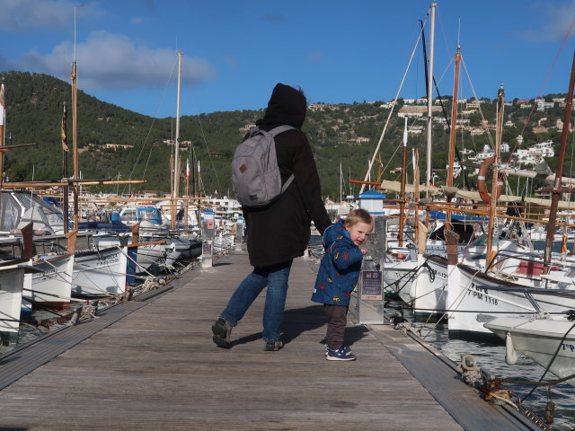 Sabine und Nils in Port d'Andratx (25. Nov.)