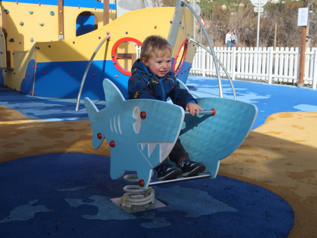 Nils in der Avinguda de Gabriel Roca i Garc&iacute;as in Port d'Andratx (25. Nov.)