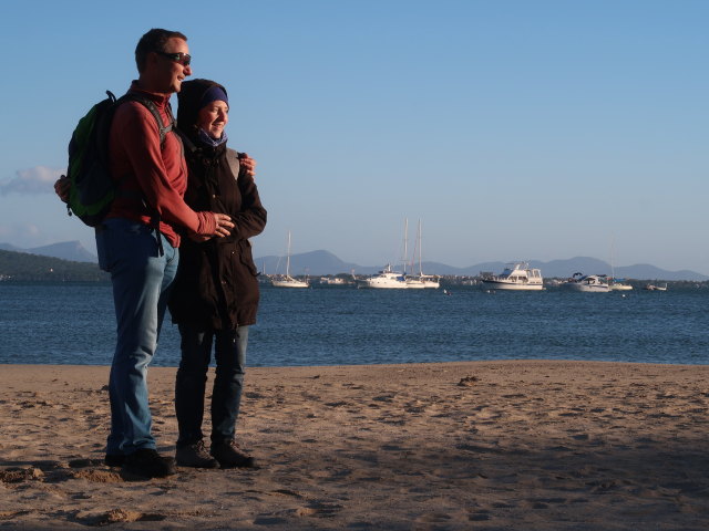 Ich und Sabine am L'Arenalet in Port de Pollen&ccedil;a (27. Nov.)