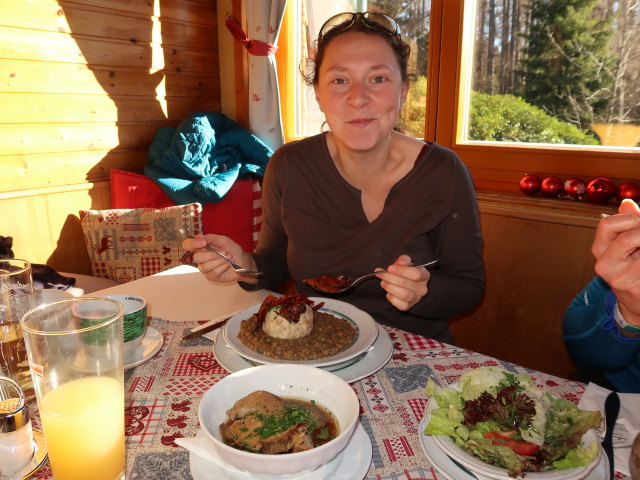 Sabine in der Speckbacherh&uuml;tte, 1.094 m