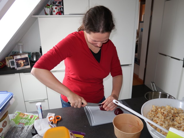 Sabine im Haus meiner Eltern (24. Dez.)