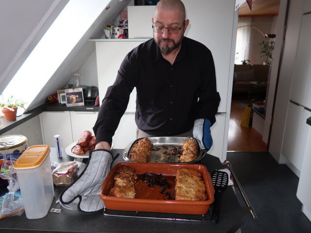 Markus im Haus meiner Eltern (24. Dez.)