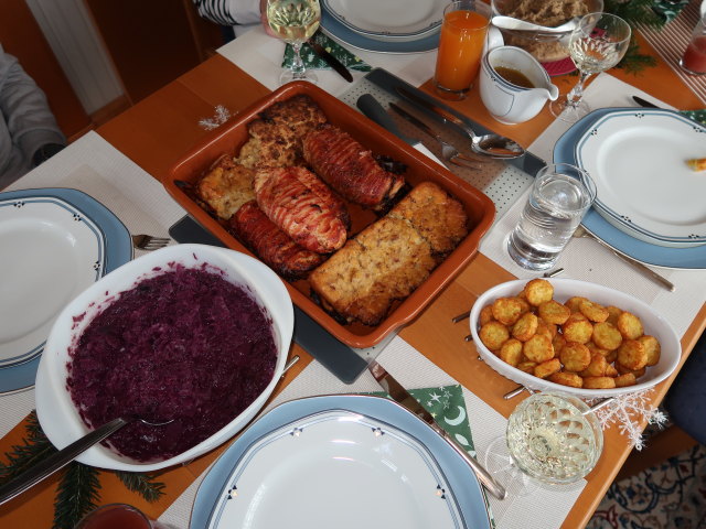 im Haus meiner Eltern (24. Dez.)