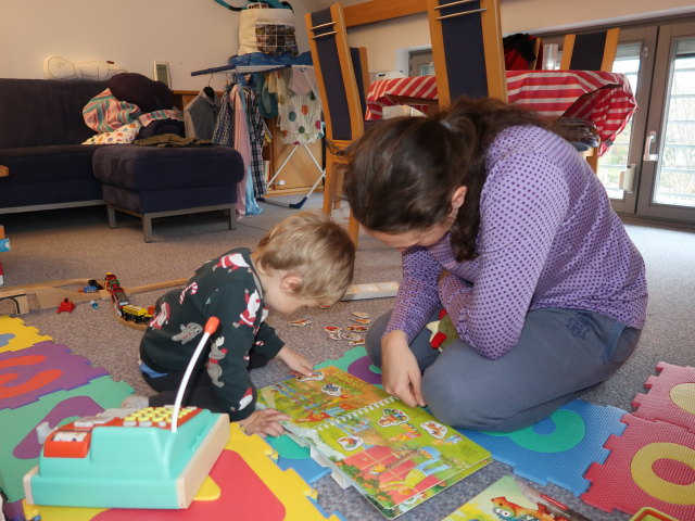 Nils und Sabine in unserer Wohnung (25. Dez.)