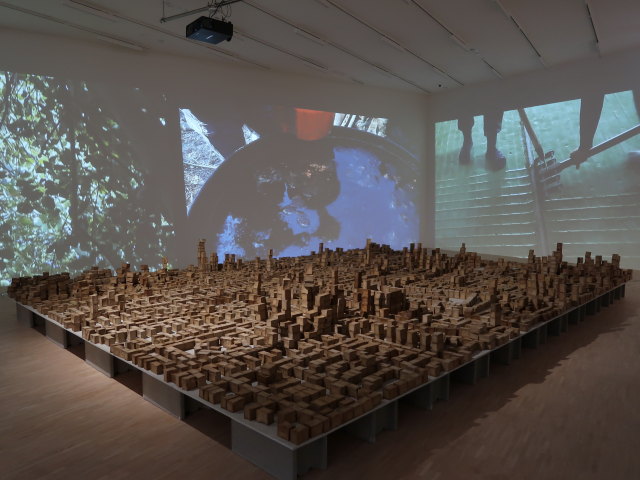 Ausstellung 'Iris Andraschek'