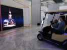 Nils und Sabine in der Sonderausstellung 'Helmut Lang - S&eacute;ance de Travail 1986-2005'