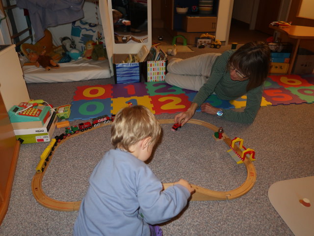 Nils und Mama in unserer Wohnung