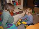 Mama und Nils in unserer Wohnung