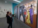Sabine und Nils in der Ausstellung 'Ashley Hans Scheirl - In & Out of Painting'