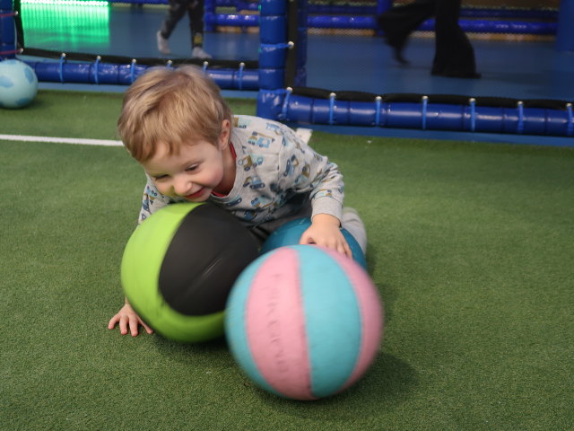 Nils im Sports Court