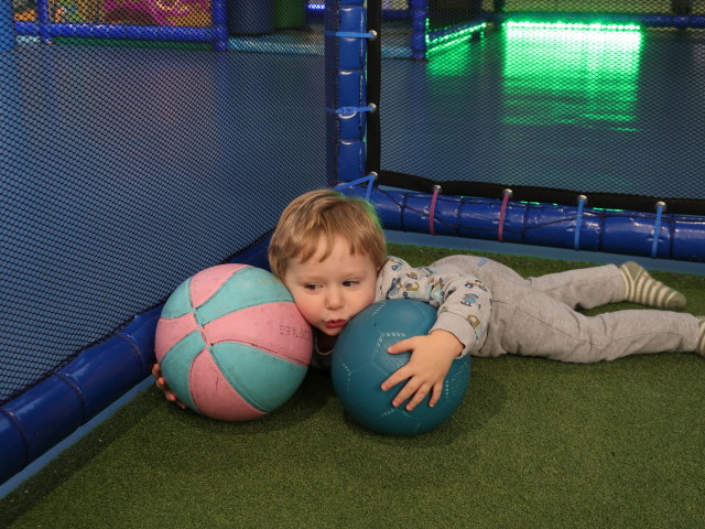 Nils im Sports Court