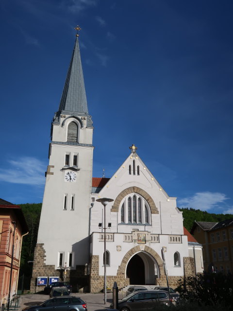 Pfarrkirche Pressbaum, 315 m