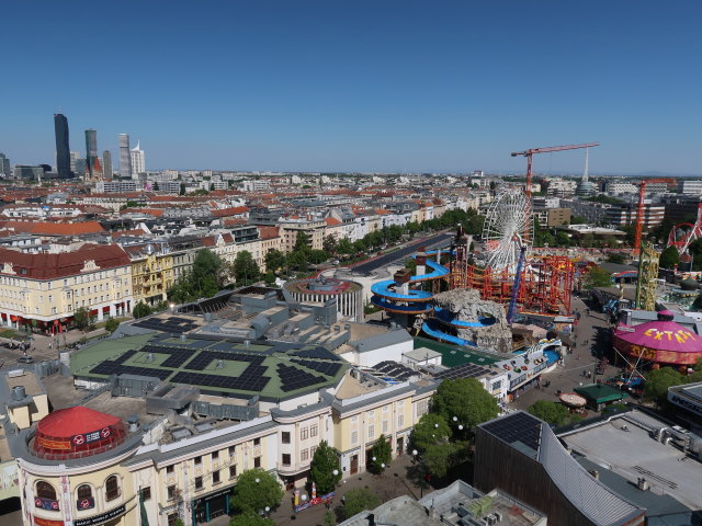 Ausstellungsstra&szlig;e vom Riesenrad aus