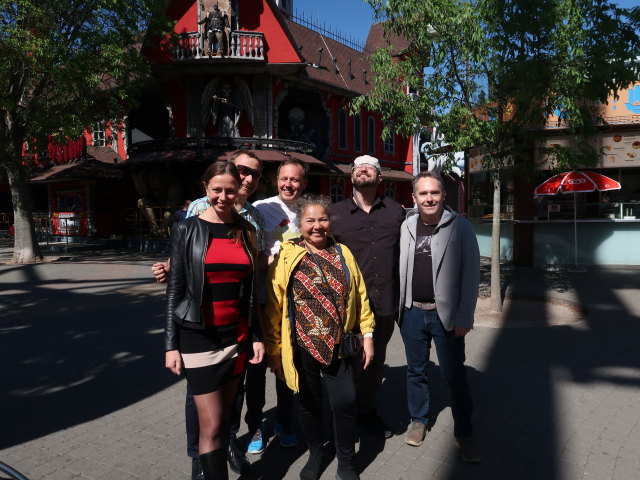 Julia, ich, Peter, Silvana, Markus und Udo im Prater